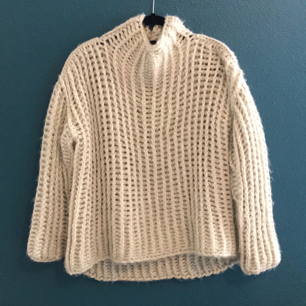 Chunky INDAH sweater